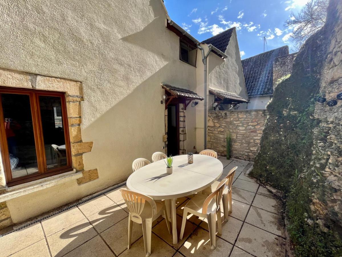 Maison De Vacances En Perigord مونتيناك المظهر الخارجي الصورة