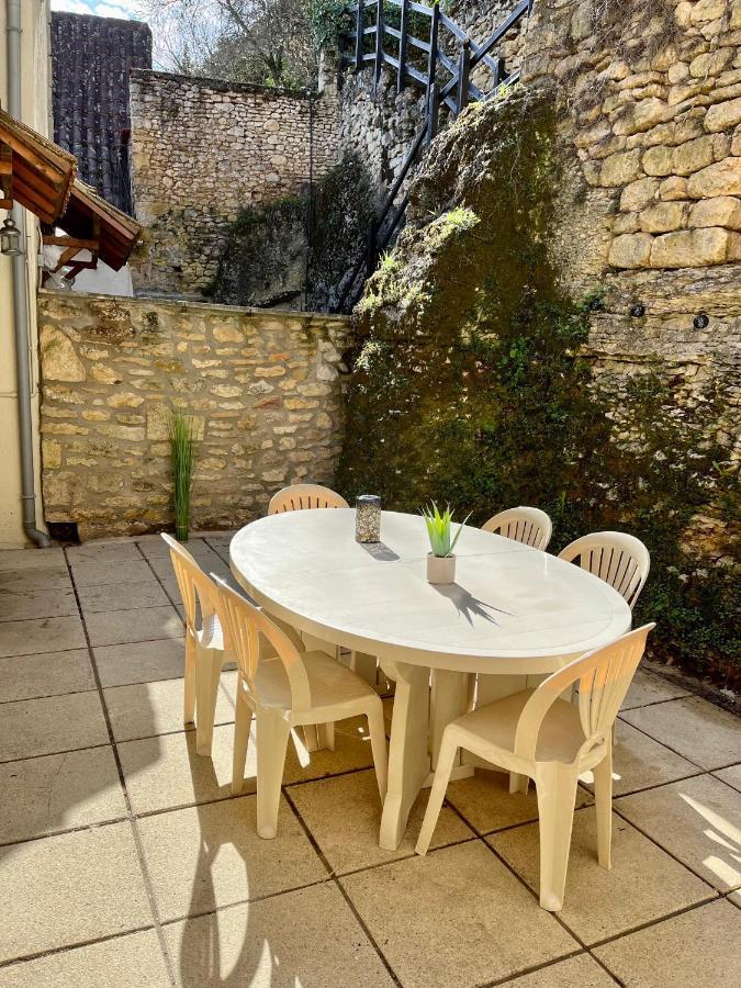 Maison De Vacances En Perigord مونتيناك المظهر الخارجي الصورة